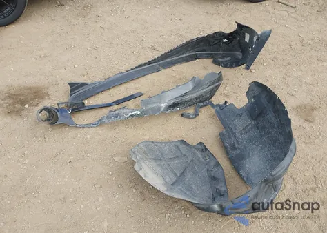 2011 Dodge Challenger Srt8 z USA, uszkodzony, nr VIN 2B3CJ7DJXBH569153